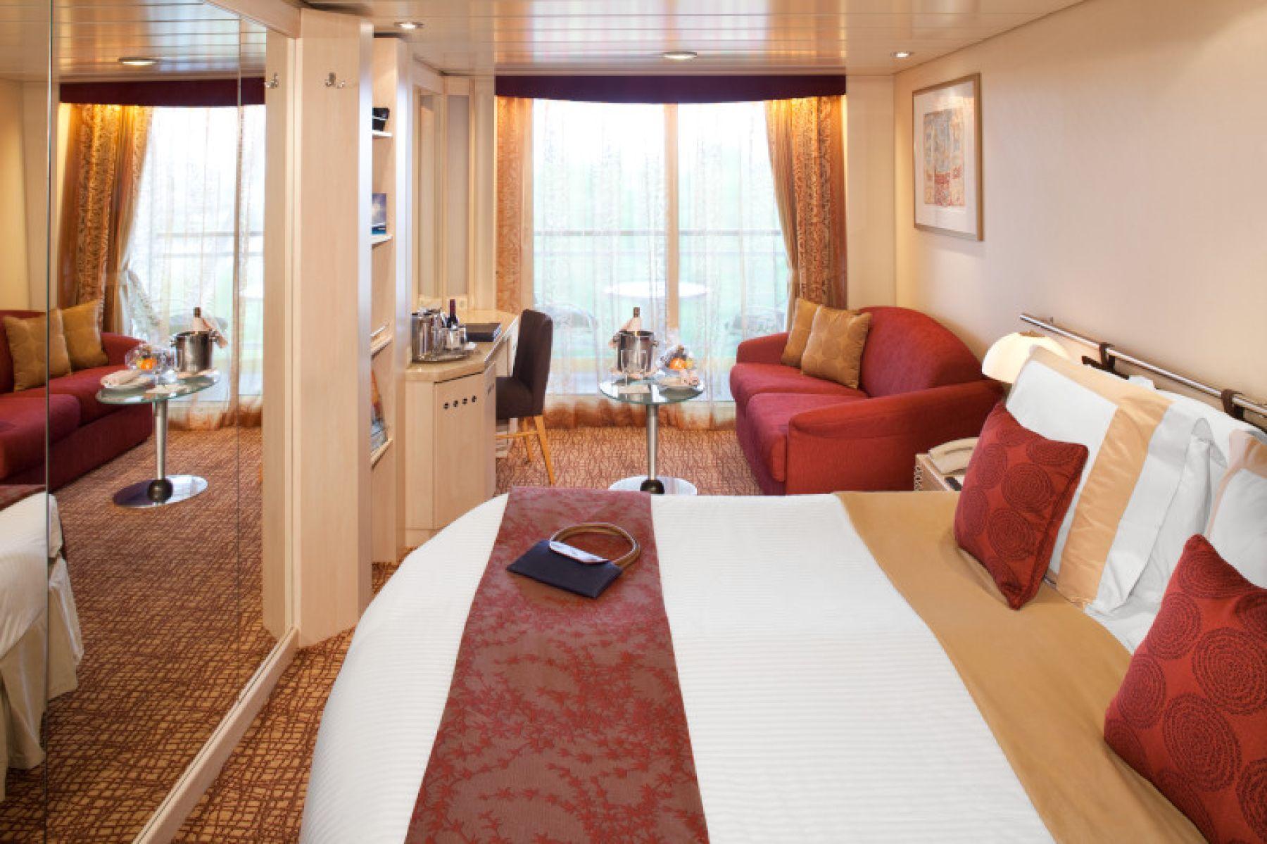 Каюта с балконом Concierge Class