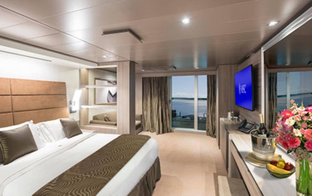 Yacht Club Сьют Deluxe с террасой (YC1)