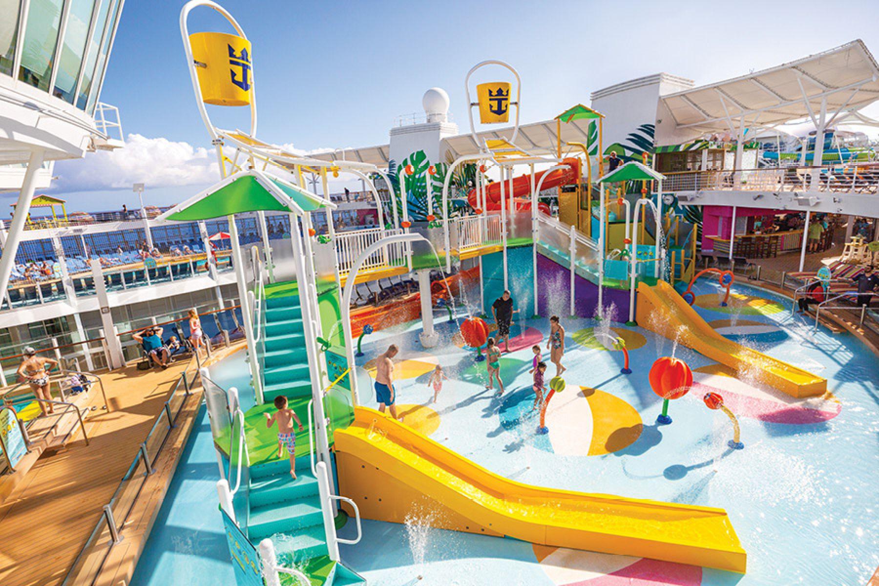 Детская водная площадка на Oasis of the Seas