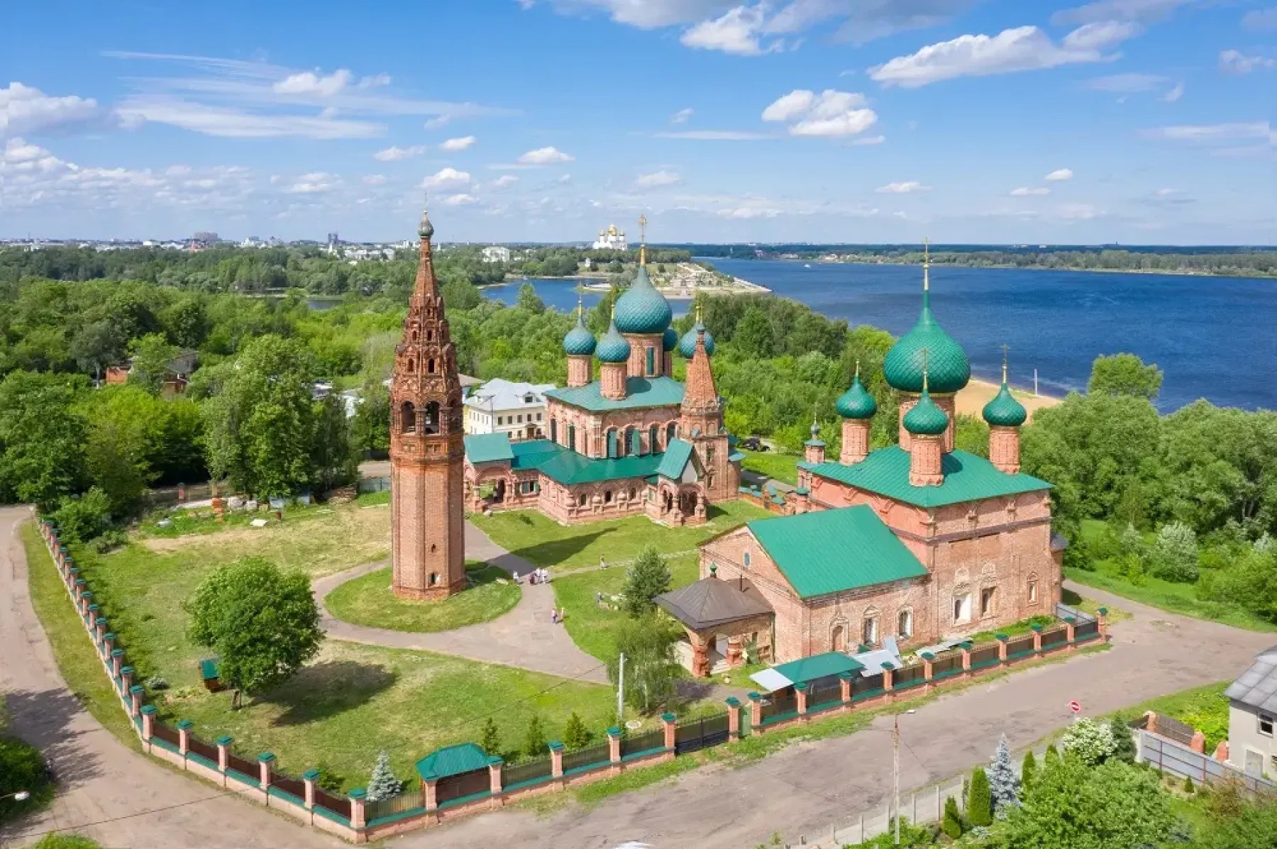Отменный круиз на Владимир Маяковский из города Ярославль