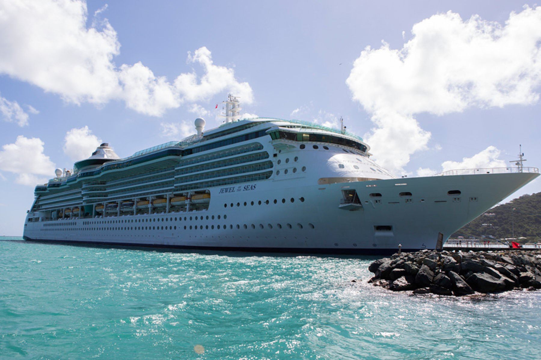 круизный лайнер Jewel of the Seas