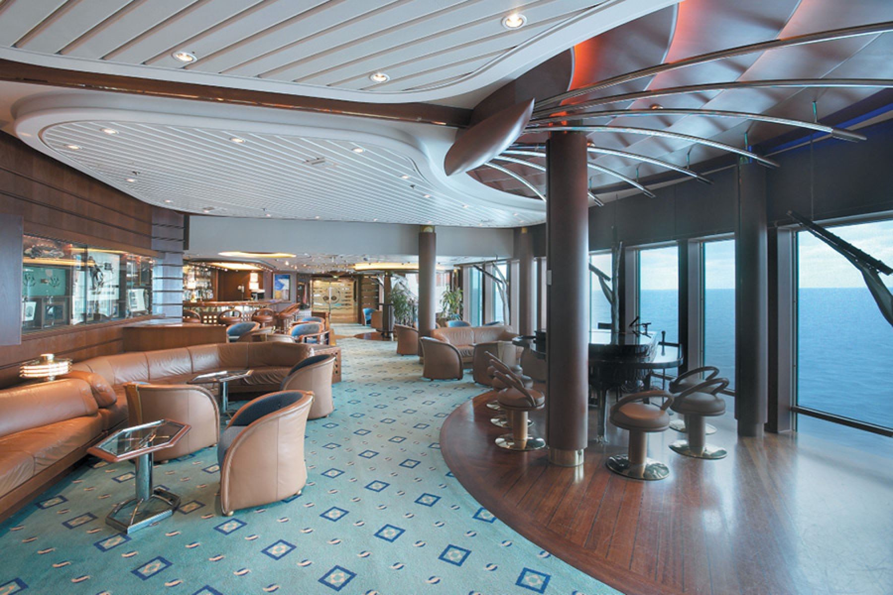 бар на борту Vision of the Seas