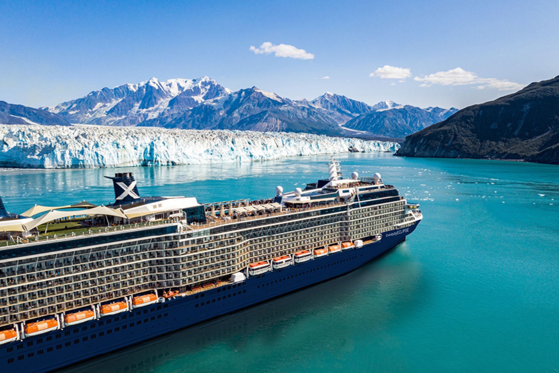 Сияющий круиз на Celebrity Eclipse из города Амстердам