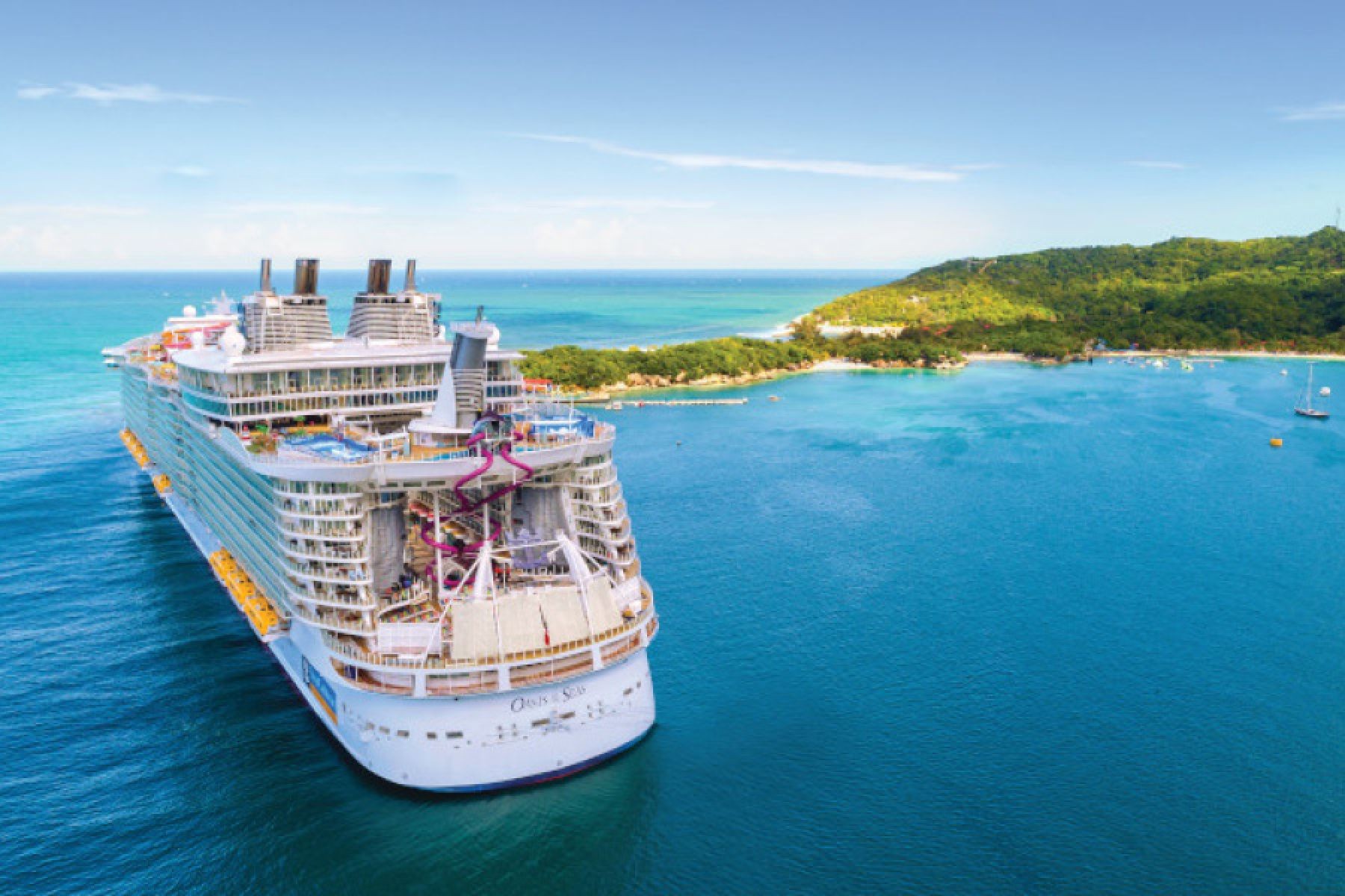 Круизный лайнер Oasis of the Seas